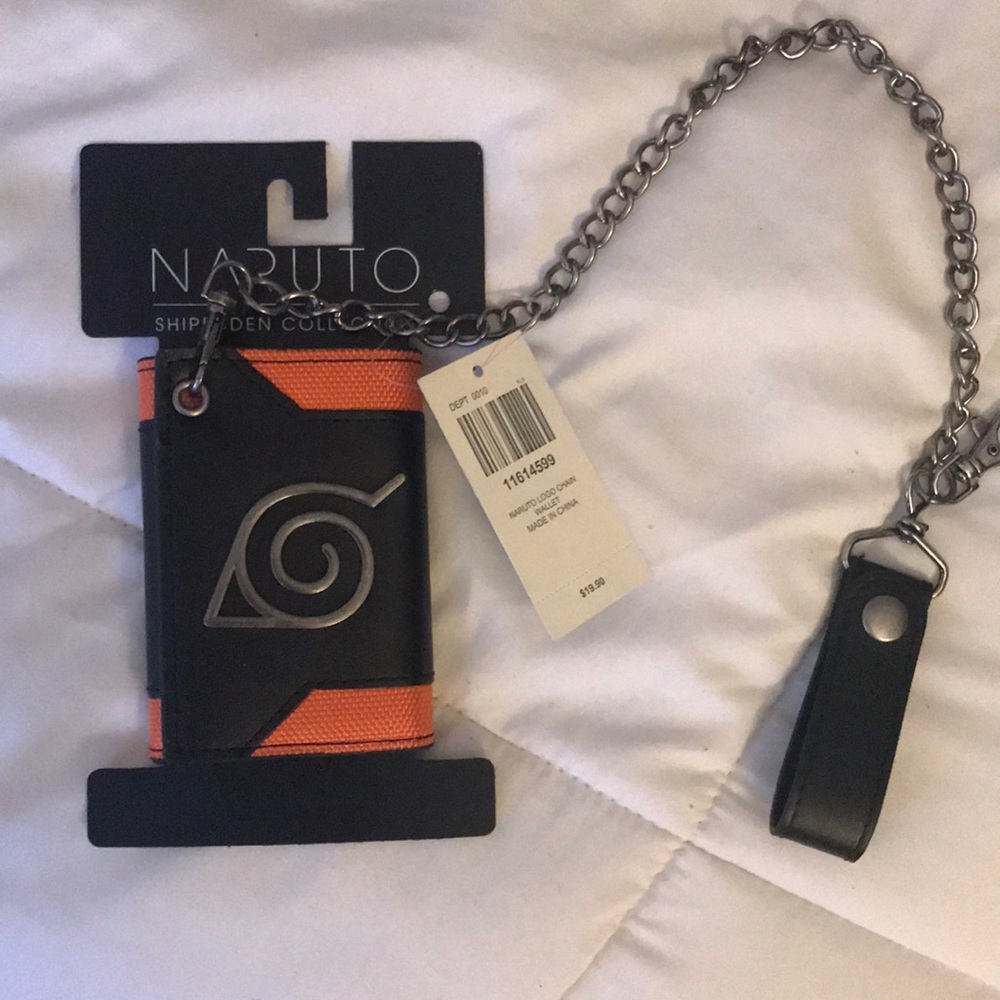 NWT Naruto Chain Wallet
